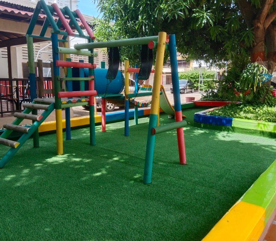 filter: 0; jpegRotation: 0; fileterIntensity: 0.000000; filterMask: 0; module:1facing:0;
hw-remosaic: 0;
touch: (-1.0, -1.0);
modeInfo: ;
sceneMode: NightHDR;
cct_value: 0;
AI_Scene: (16, -1);
aec_lux: 0.0;
hist255: 0.0;
hist252~255: 0.0;
hist0~15: 0.0;